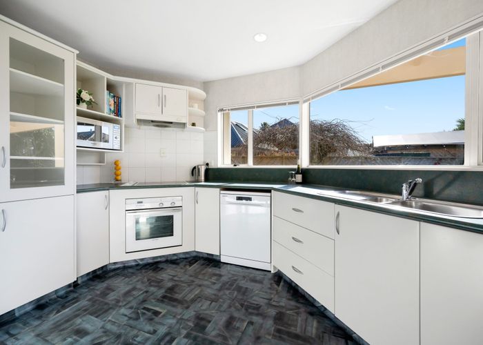  at 58 Harrowfield Drive, Harrowfield, Hamilton