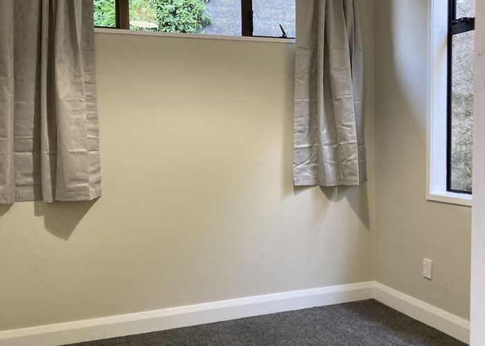  at 165 Te Anau Rd, Hataitai, Wellington, Wellington