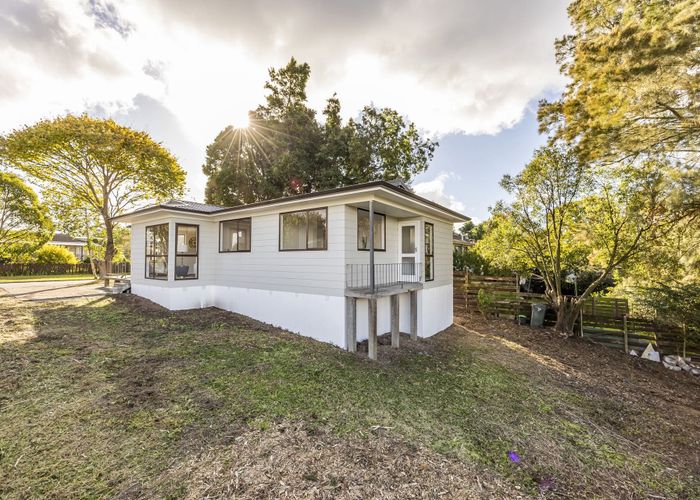  at 9 Luanda Drive, Ranui, Auckland