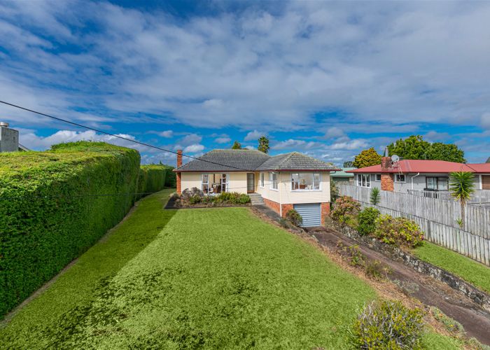  at 50 Farquhar Road, Glendene, Auckland