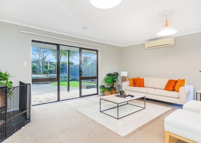 at 100 John F Kennedy Drive, Milson, Palmerston North