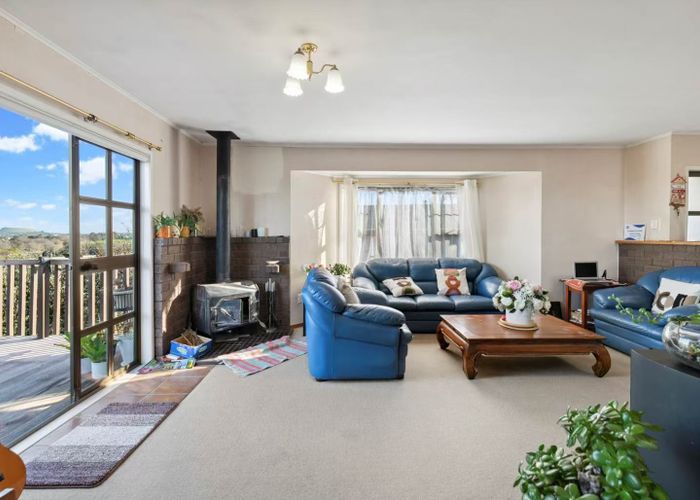  at 16 lewisham street, Highland Park, Manukau City, Auckland