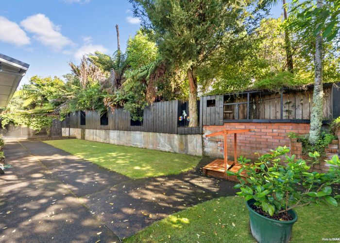  at 1/21 Taunton Terrace, Blockhouse Bay, Auckland