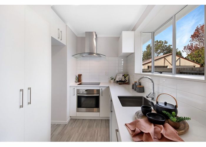  at 2/42 Edinburgh Street, Spreydon, Christchurch