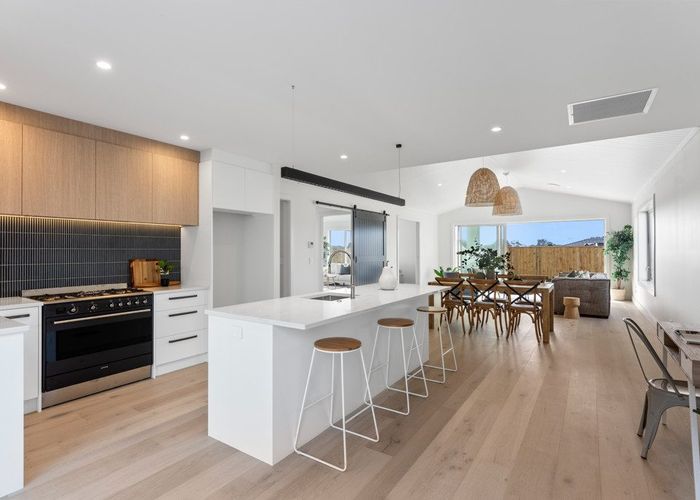  at 7 Pihoihoi Close, Waikanae, Kapiti Coast, Wellington