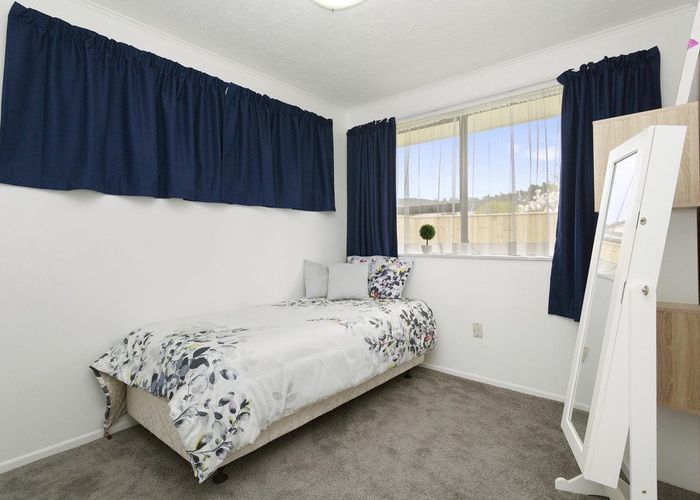  at 2/16 Montgomery Street, Stokes Valley, Lower Hutt