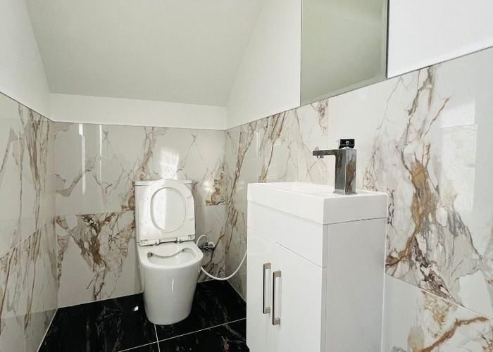  at 10A Benton Place, Manurewa, Manukau City, Auckland