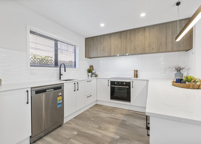  at 1/22 Aston Drive, Waimairi Beach, Christchurch City, Canterbury