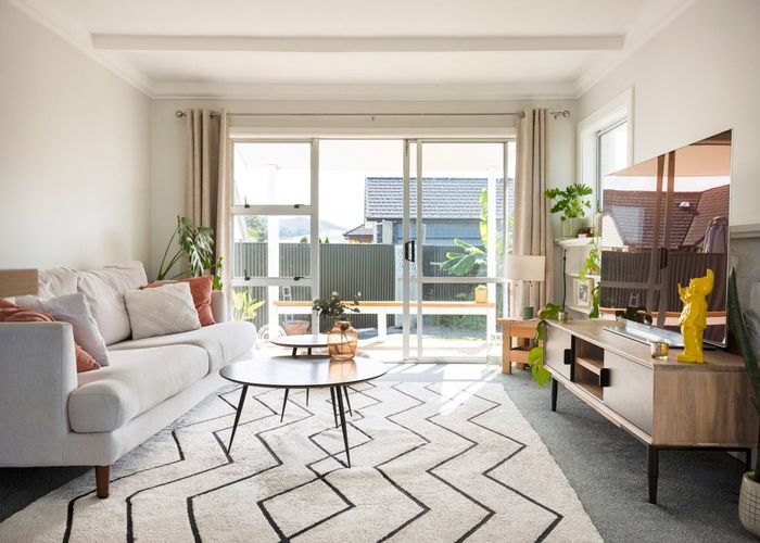  at 1/111 King Street, Taradale, Napier, Hawke's Bay