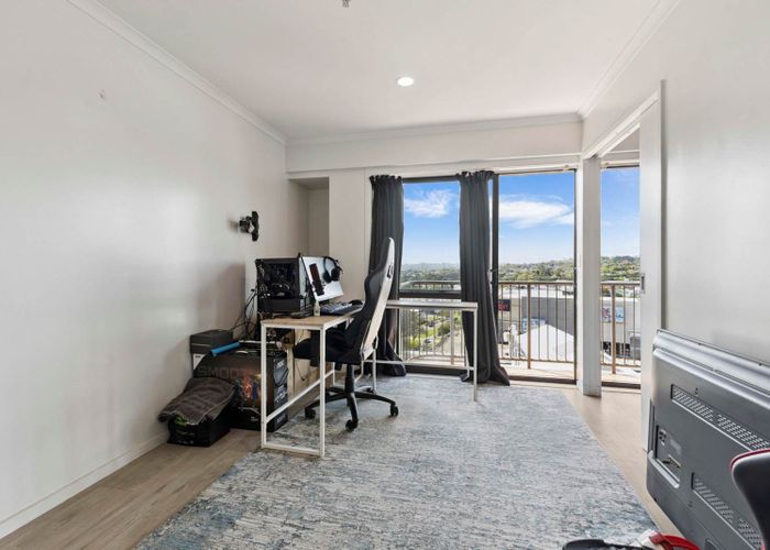  at 13H/18 Ronwood Avenue, Manukau, Manukau City, Auckland