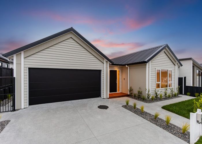  at 44 Milldale Drive, Milldale, Rodney, Auckland