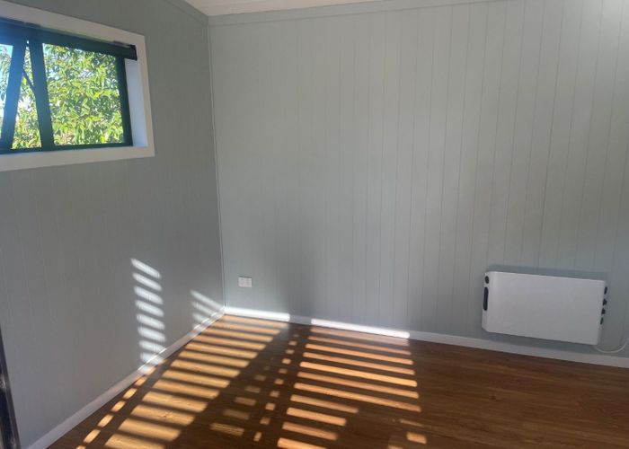  at 2/78a Lake Road, Devonport, North Shore City, Auckland