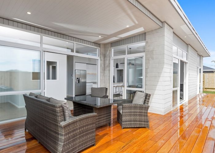  at 68B THE BOULEVARD, Papamoa Beach , Tauranga