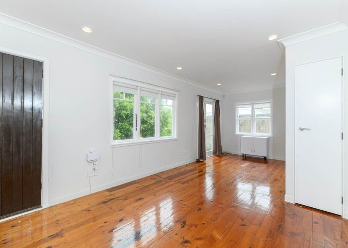  at 70 Hobsonville Road, West Harbour, Waitakere City, Auckland
