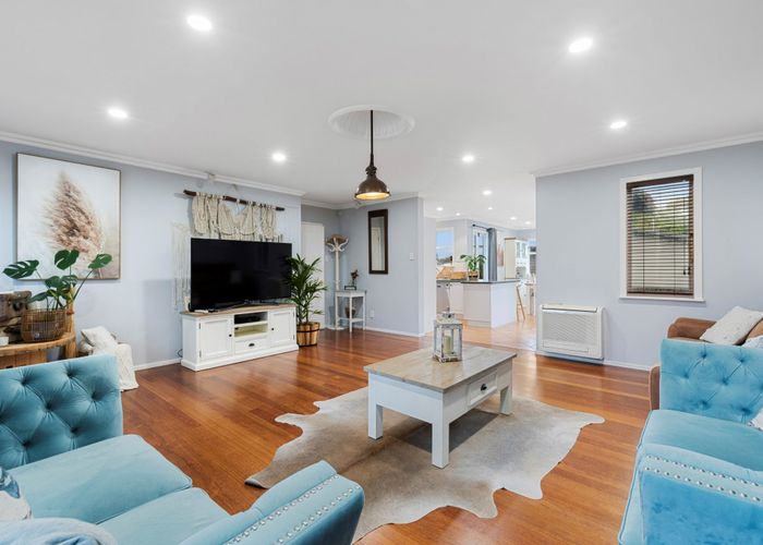  at 4 Village Way, Ardmore, Papakura