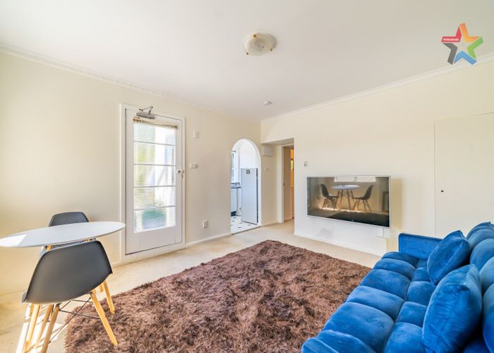  at 64 Rolleston Street, Mount Cook, Wellington, Wellington