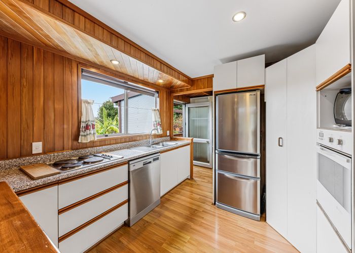  at 3 Spinella Drive, Bayview, North Shore City, Auckland