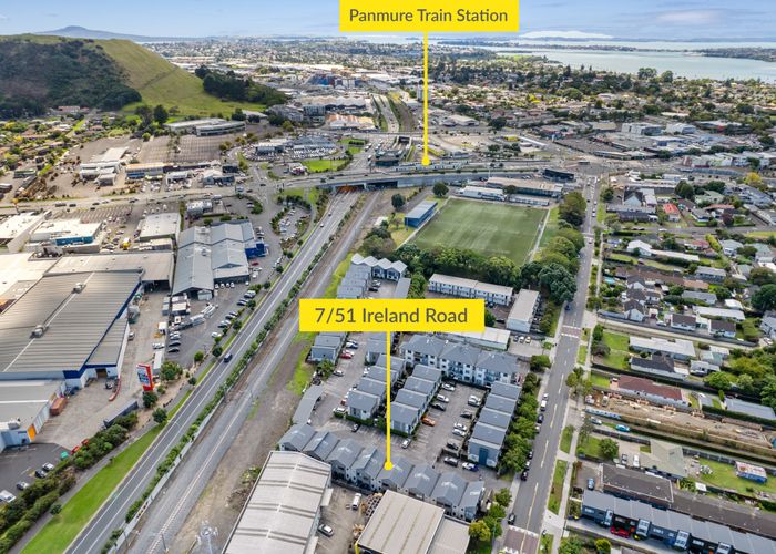  at 7/51 Ireland Road, Panmure, Auckland