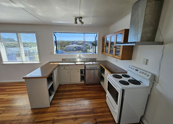  at 88 Castor Crescent, Cannons Creek, Porirua, Wellington