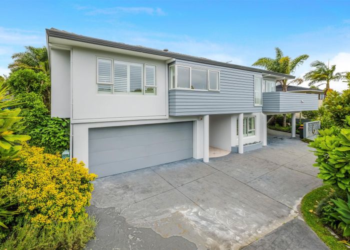  at 8 Poseidon Place, Half Moon Bay, Auckland
