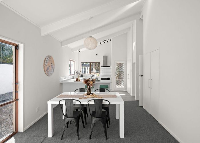  at 14 Totara Drive, Saint Andrews, Hamilton, Waikato