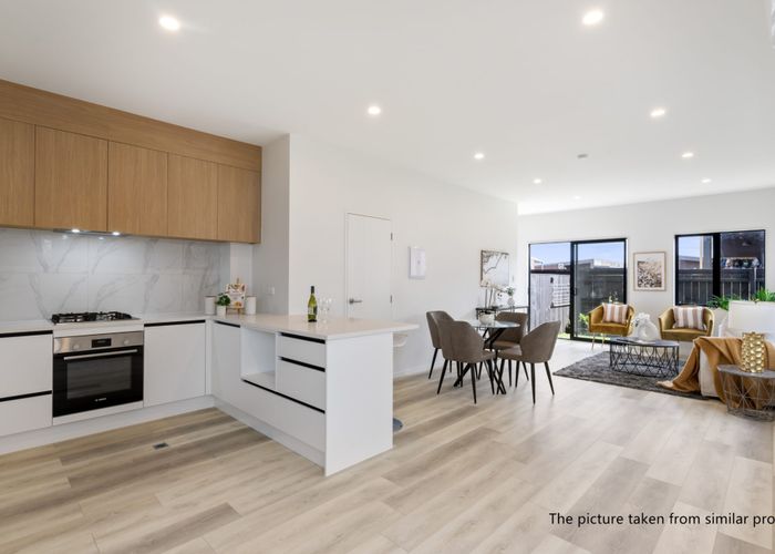  at 46 Whare Kauri Road, Papakura, Papakura, Auckland