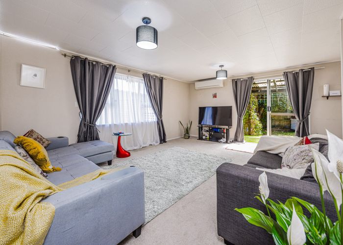  at 8B Waipouri Road, Mangere, Manukau City, Auckland