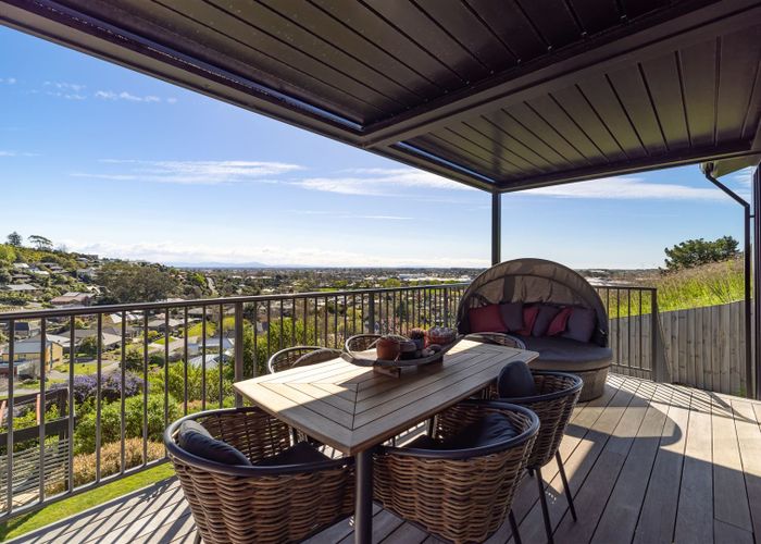  at 5 Stonehaven Terrace, Hillsborough, Christchurch