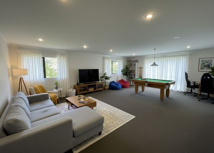  at 19 Farnol Street, Hillsborough, Auckland City, Auckland