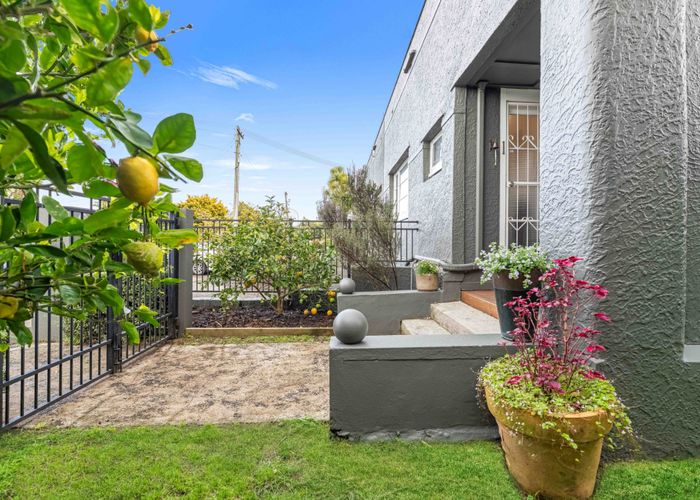  at 1/1A Invermay Avenue, Mount Eden, Auckland City, Auckland