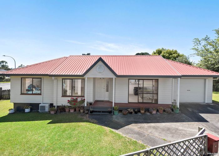  at 2 Lanier Place, Glendene, Auckland