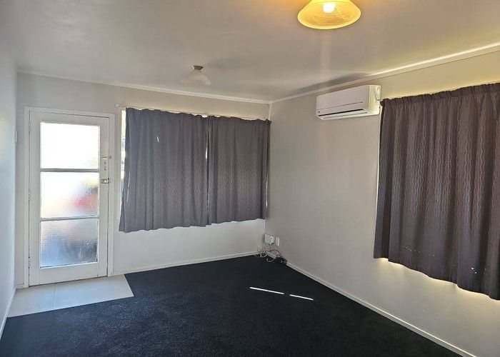  at 1/38 Tennessee Ave, Mangere East, Manukau City, Auckland
