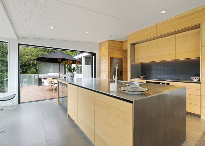  at 3 Lewis Road, Kelvin Heights, Queenstown