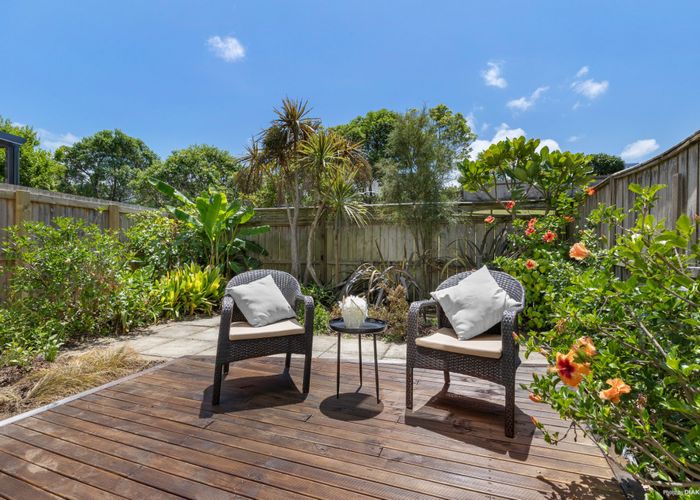  at 9/21 Hunters Park Drive, Three Kings, Auckland City, Auckland