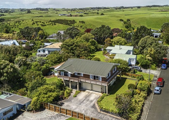 at 59 Dixon Street, Oakura, New Plymouth, Taranaki