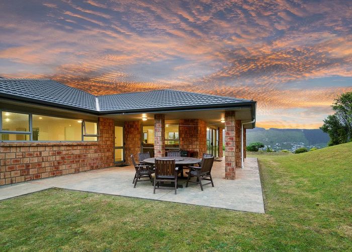  at 50 Bing Lucas Drive, Tawa, Wellington