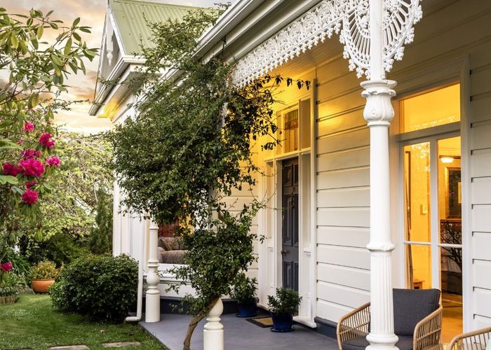  at 14 Highgate, Belleknowes, Dunedin, Otago
