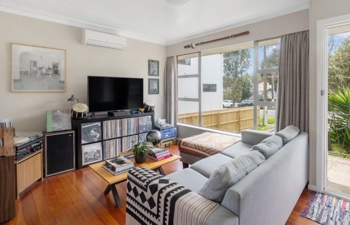  at 1/75 Richardson Road, Owairaka, Auckland