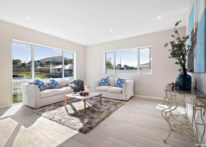  at 12 Surf View Crescent, Red Beach, Red Beach