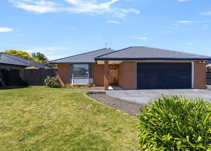  at 35 Broadhaven Avenue, Parklands, Christchurch City, Canterbury