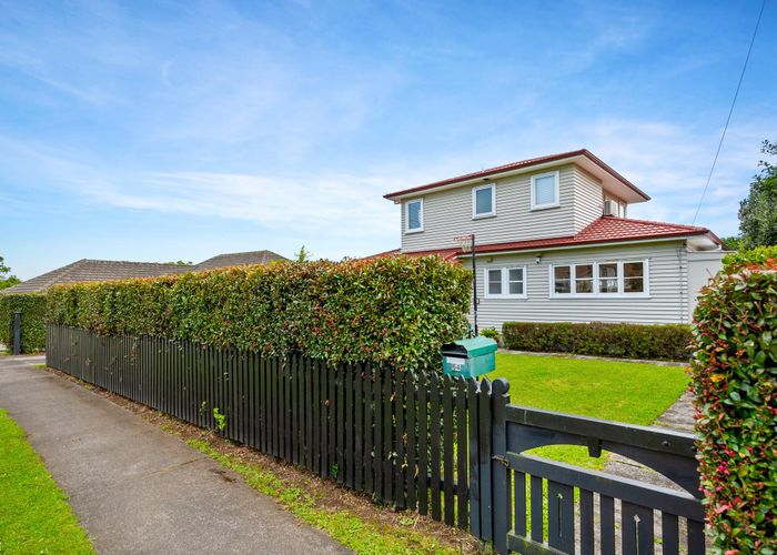  at 64 Duke Street, Mount Roskill, Auckland