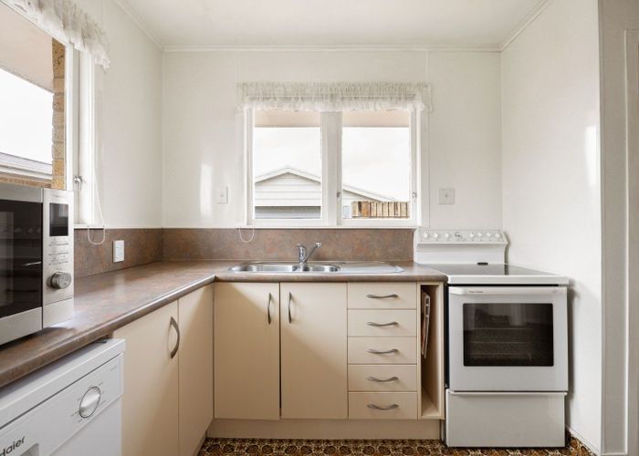  at 38 Taylor Terrace, St Andrews, Hamilton