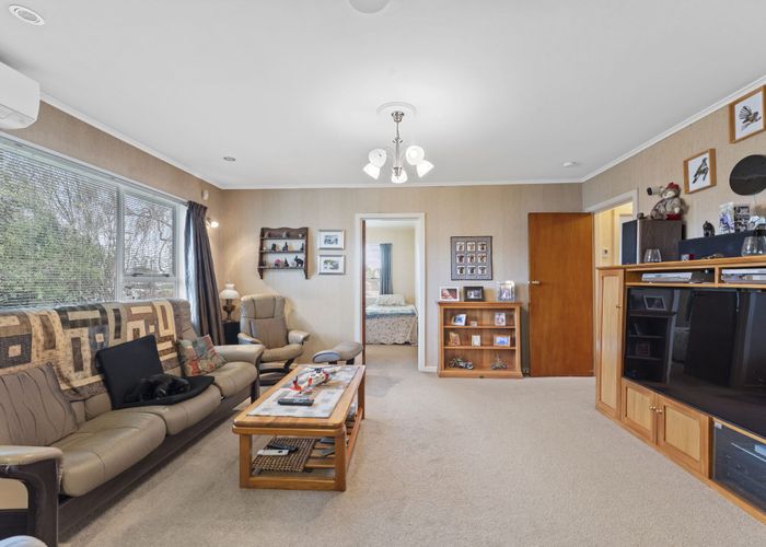  at 15 Landon Avenue, Papatoetoe, Manukau City, Auckland