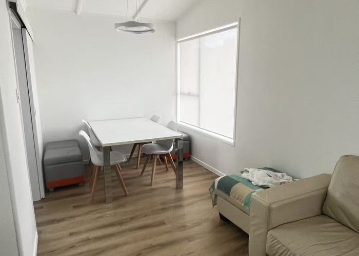  at 39 Awaruku Road, Torbay, North Shore City, Auckland