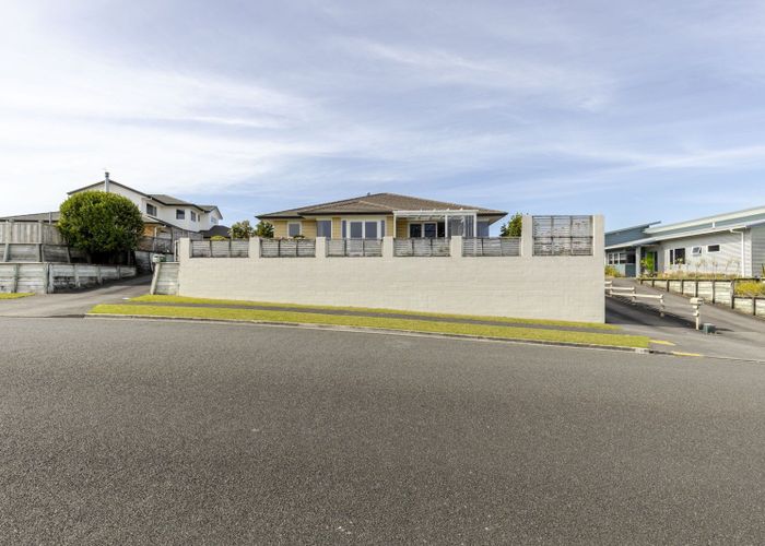  at 38 Karamea Street, Whalers Gate, New Plymouth, Taranaki