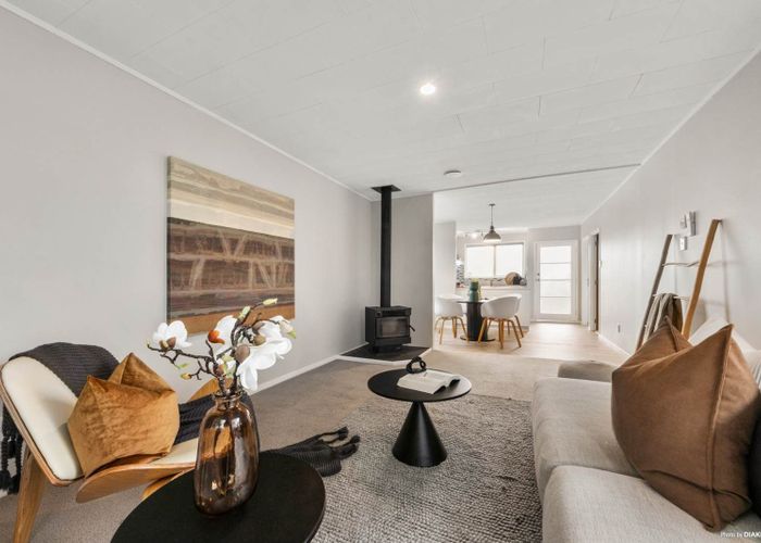  at 1 Murillo Place, Henderson, Waitakere City, Auckland