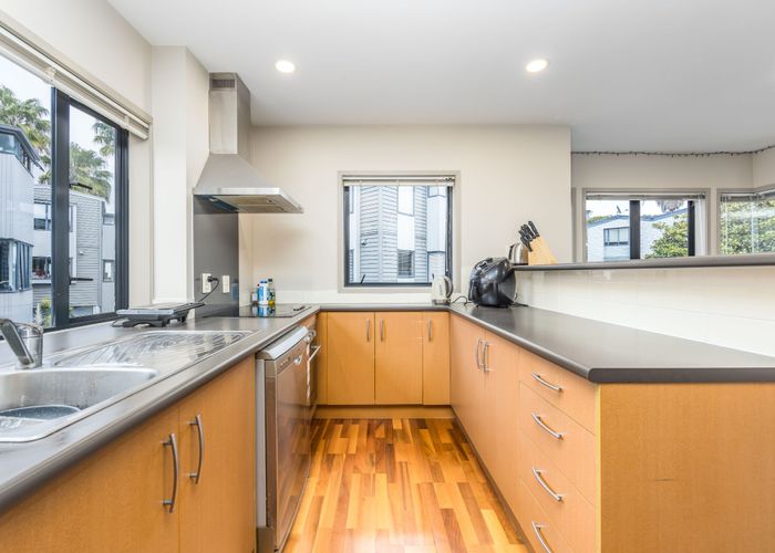  at 1 Dovedale Place, Parnell, Auckland