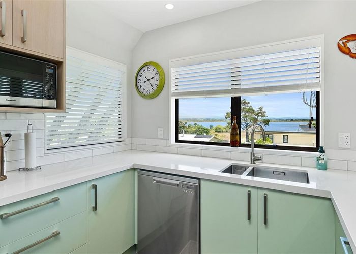  at 575 Pukehina Parade, Pukehina, Western Bay Of Plenty, Bay Of Plenty