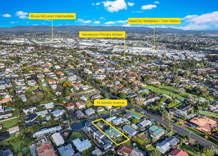  at 14 Adriatic Avenue, Henderson, Waitakere City, Auckland