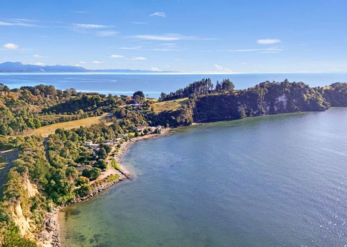  at 204 Rangihaeata Road, Takaka, Tasman, Nelson / Tasman